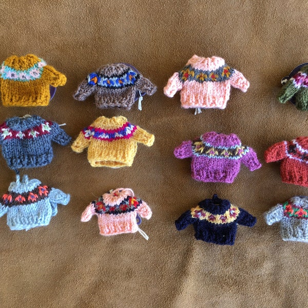 VERY TINY knit sweater ornament. Mini colorwork. Multicolor options. Fair isle ornament. Miniature colorwork. Shipping from USA