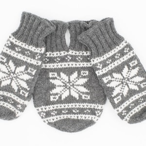 Smittens Mittens Gray, Black or Beige knit couple's gloves, unique wedding gift. Hold hands gloves. Lover's mittens. US Shipping
