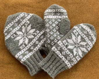 Smittens fleece LINED Nonwool Gray & White, Knit Couple's Mittens Gloves, Unique corny wedding gift. Lover's gloves. US shipping.