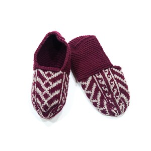 Plum & White WITHOUT Suede Soles Women's Slipper Socks. Knit House shoes. Travel necessity. US Shipping