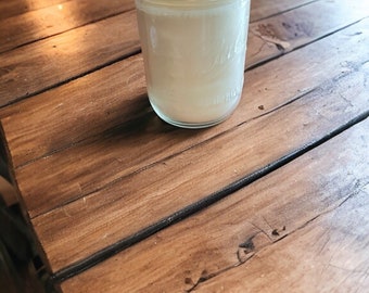 Amber Noir Soy Candle: Wood Wick, Vegan Spa Scent, Holiday Gifts