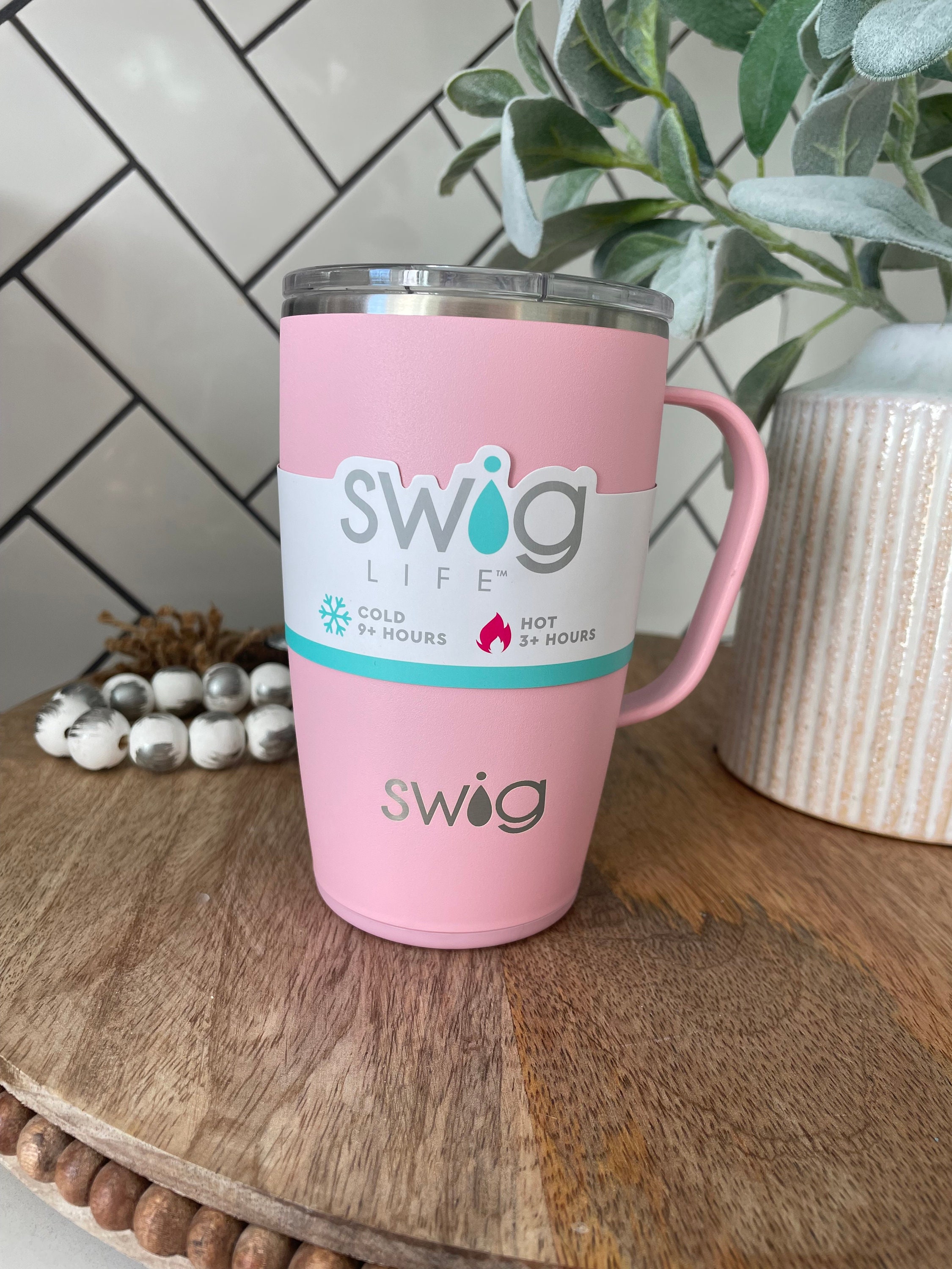 Swig Insulated Travel Mug 18 oz To Go Coffee Cup for Hot & Cold - Mardi Graw