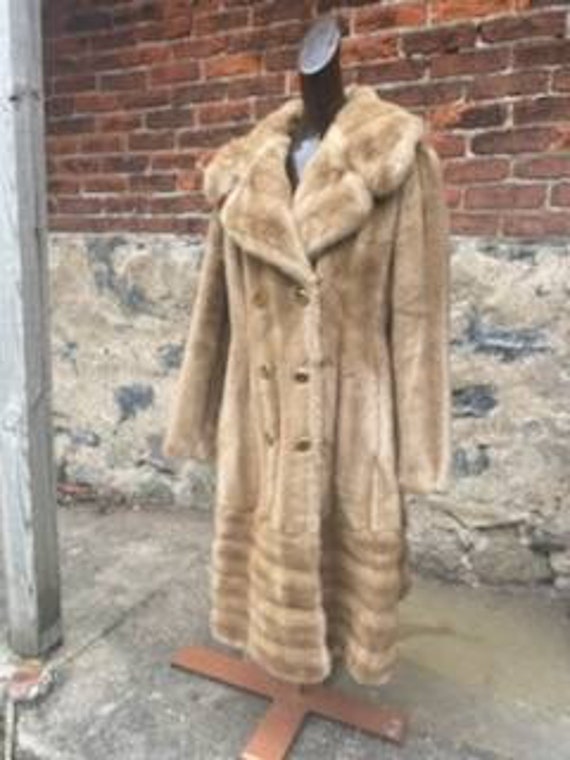 FAUX FOX FUR Coat, Tan Vintage Coat, ladies Size 8