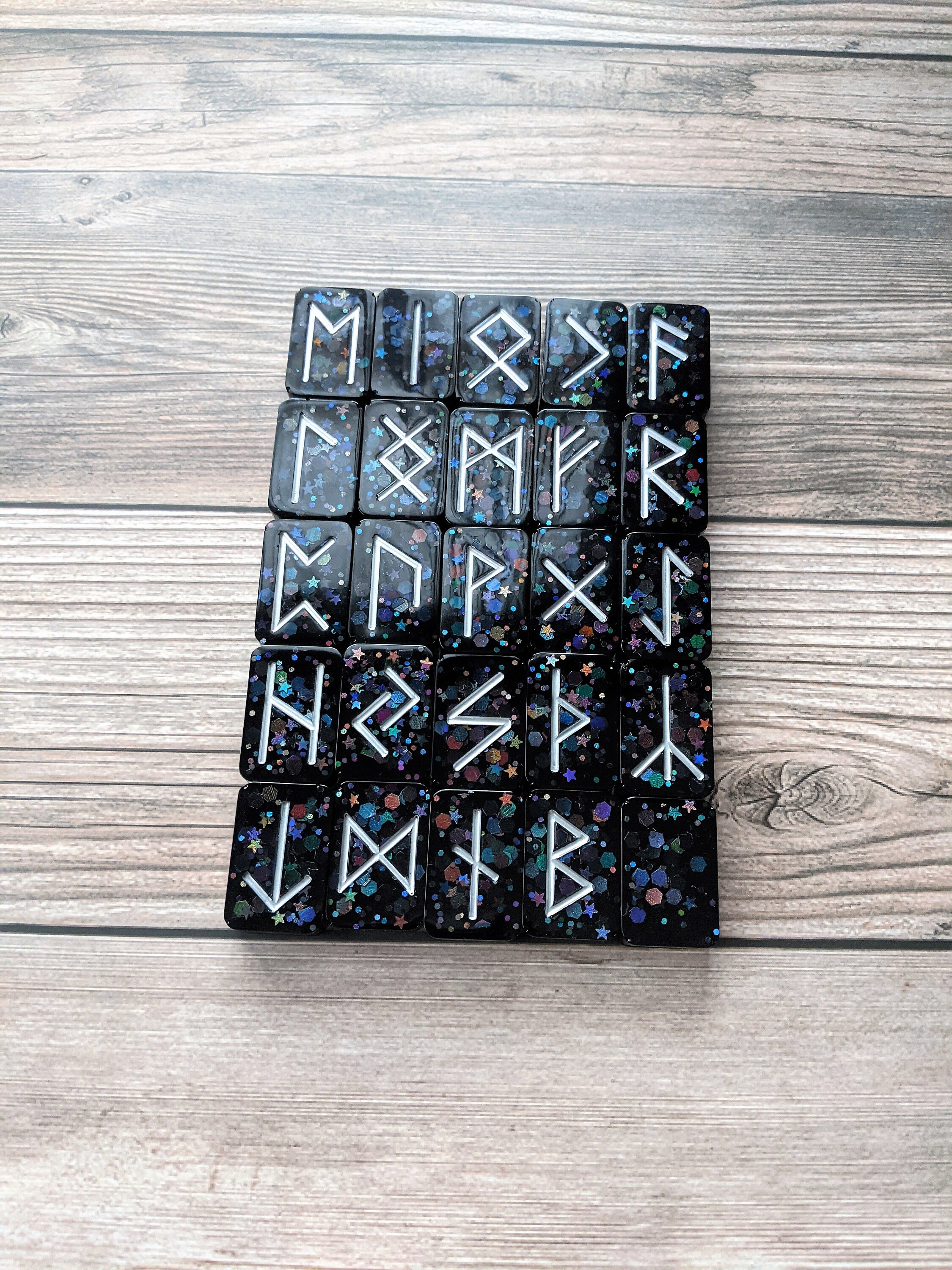 Witch Runes Resin Glitter Runes Diviniation Tool Runes Red - Etsy