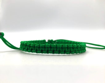Green cord Bracelet, Green String Bracelet, Lucky Bracelet, Braid Bracelet, Yoga Bracelet, Simple Surfer Bracelet [Thin: Green 023]
