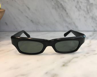 Vintage Polaroid cool ray 115 sunglasses - Etsy 日本 