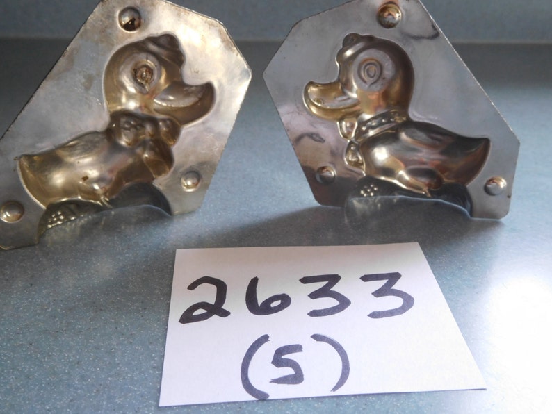 Duck Wearing Bow at Neck and Small Hat by Horlein #26335 Vintage Metal Candy Mold
