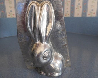 Long Ear Rabbit by Horlein #222/3060 Vintage Metal Candy Mold