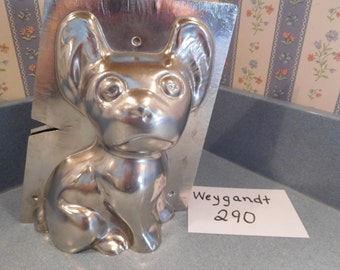 Sitting Bulldog by Weygandt #290 Vintage Metal Candy Mold