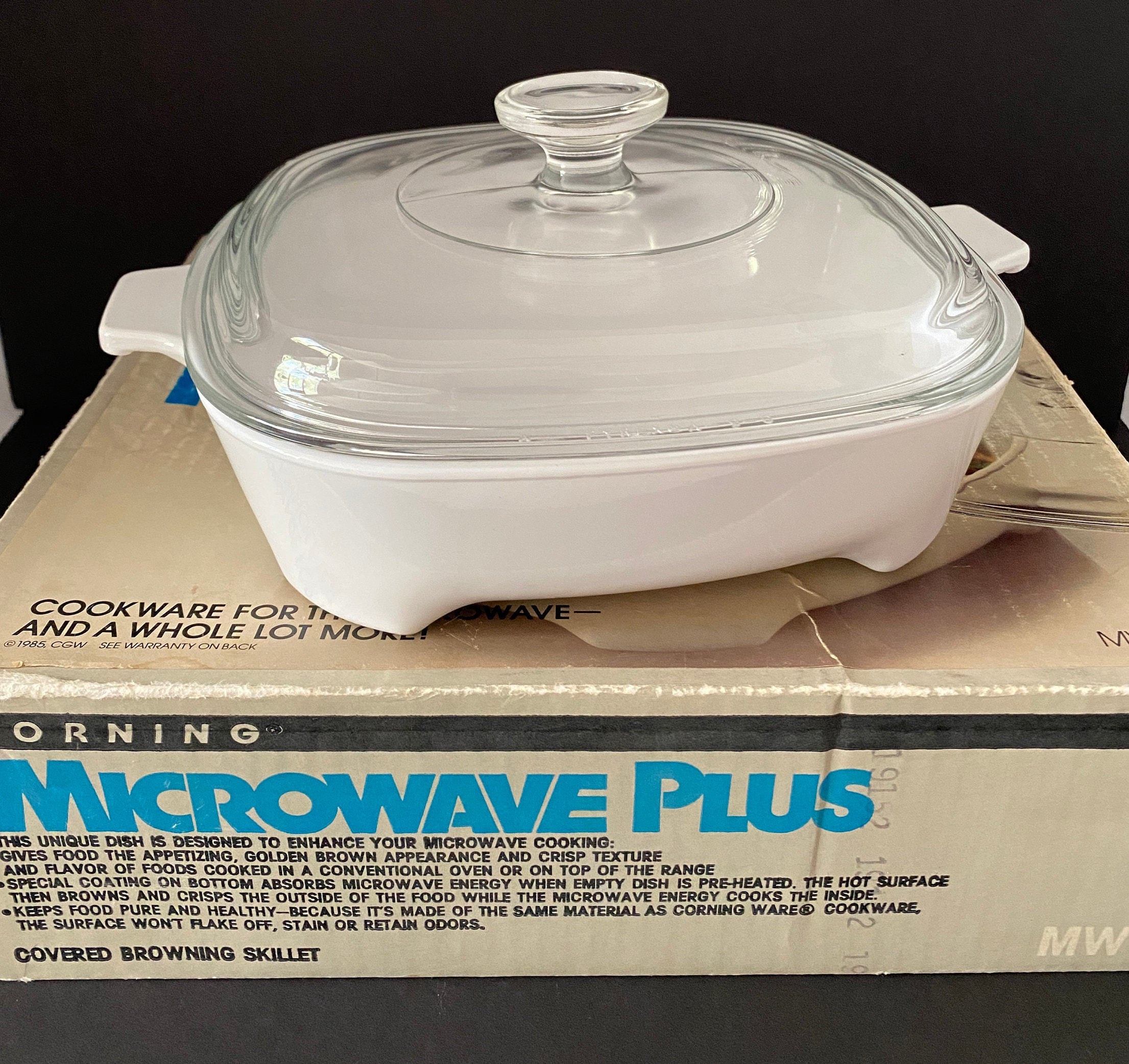 Corning Ware Microwave Plus Covered Browning Skillet MW9B Etsy