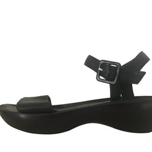 Robert Clergerie Vintage Black Leather Sandals Size 7.5 US