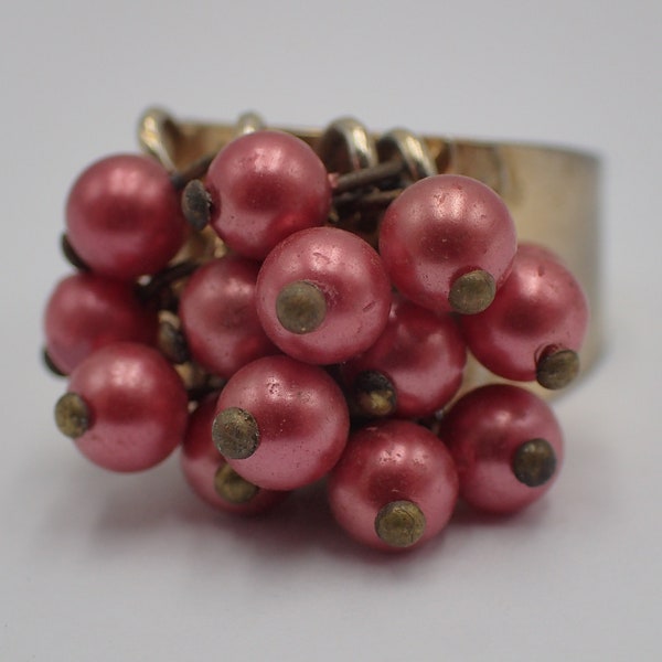 bague vintage aux perles rose