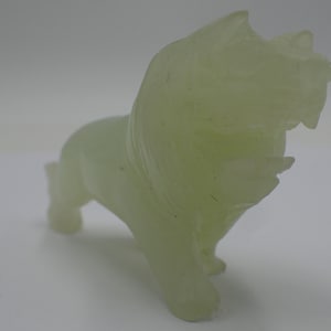 vintage sculpture, jade lion