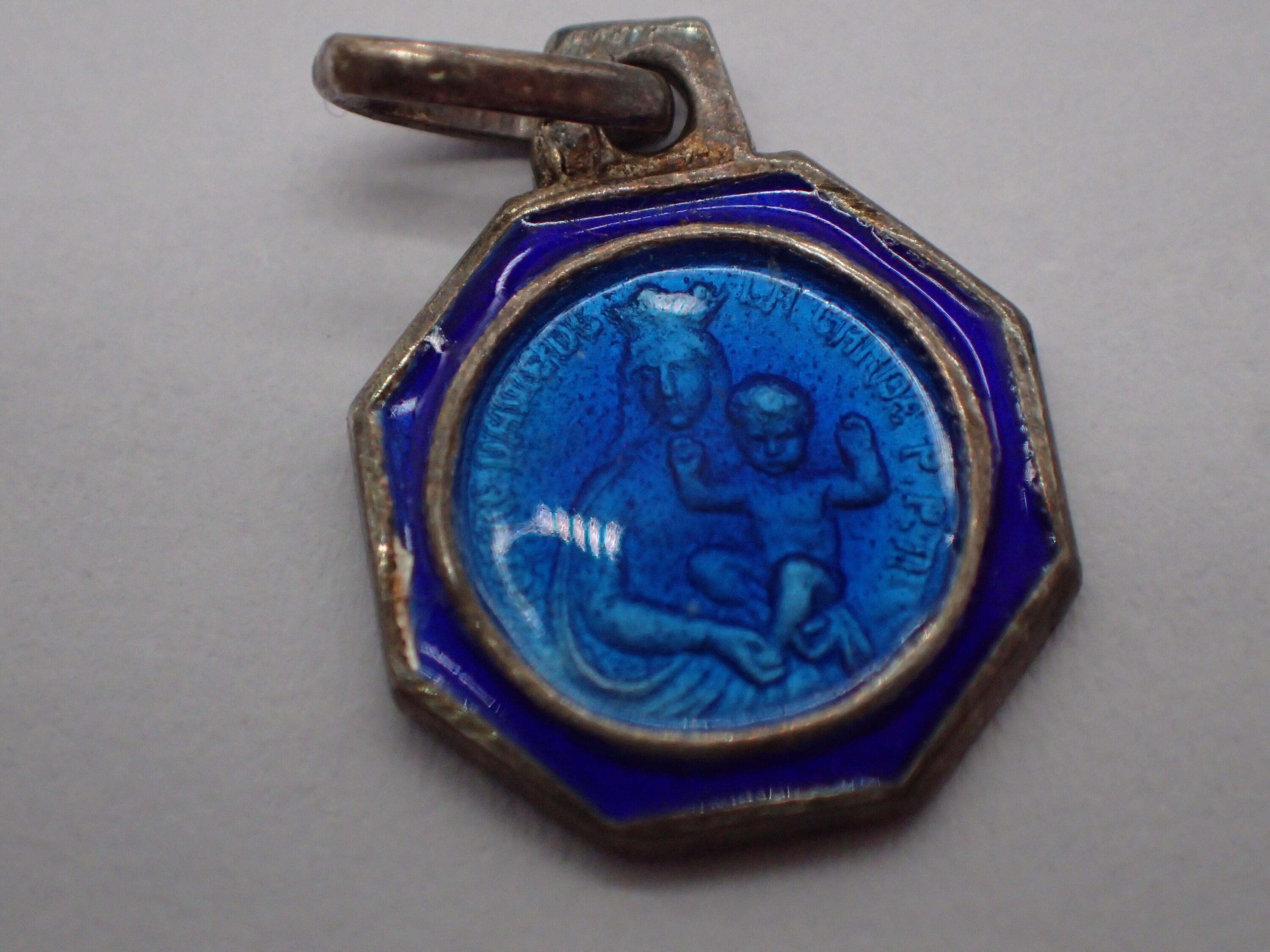 Pendentif Religieux Vintage