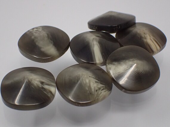 Seven Vintage Buttons, Hat - Etsy