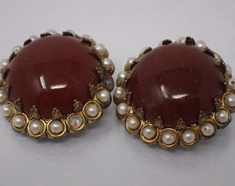 vintage beaded earring