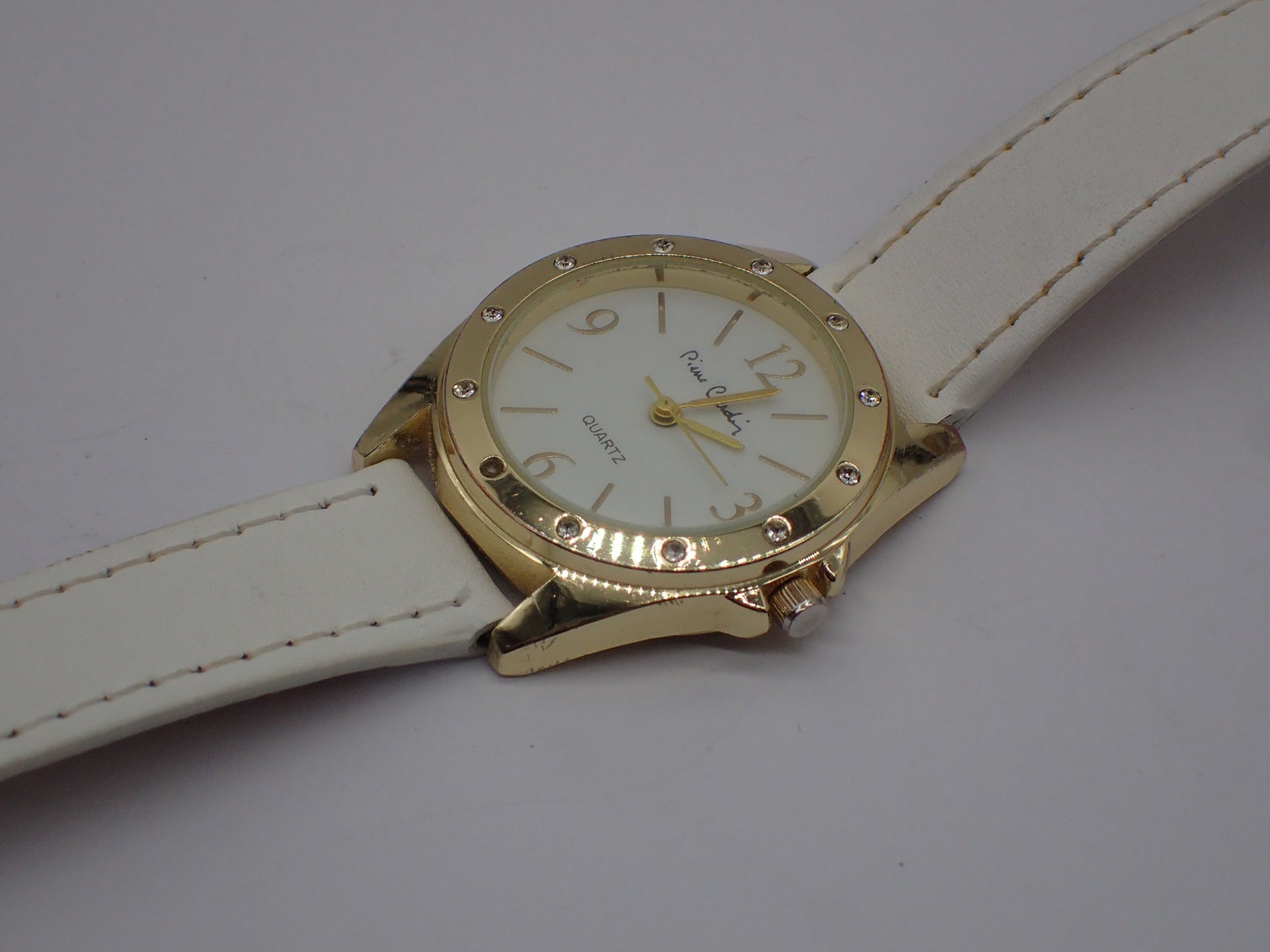 vintage pierre cardin watch