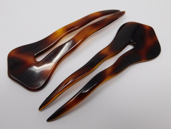 pair of vintage hairpins