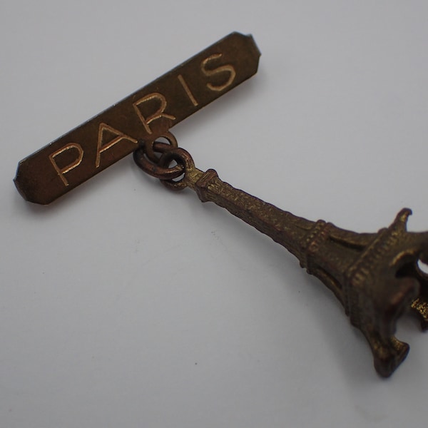 broche vintage de Paris ,tour Eiffel