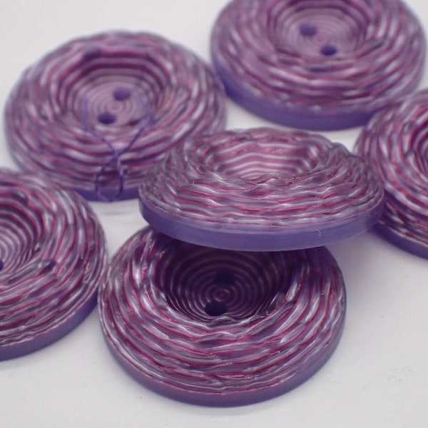 six boutons vintage violet