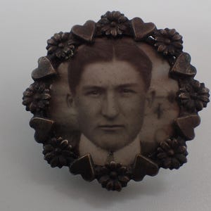 antique brooch, photo holder