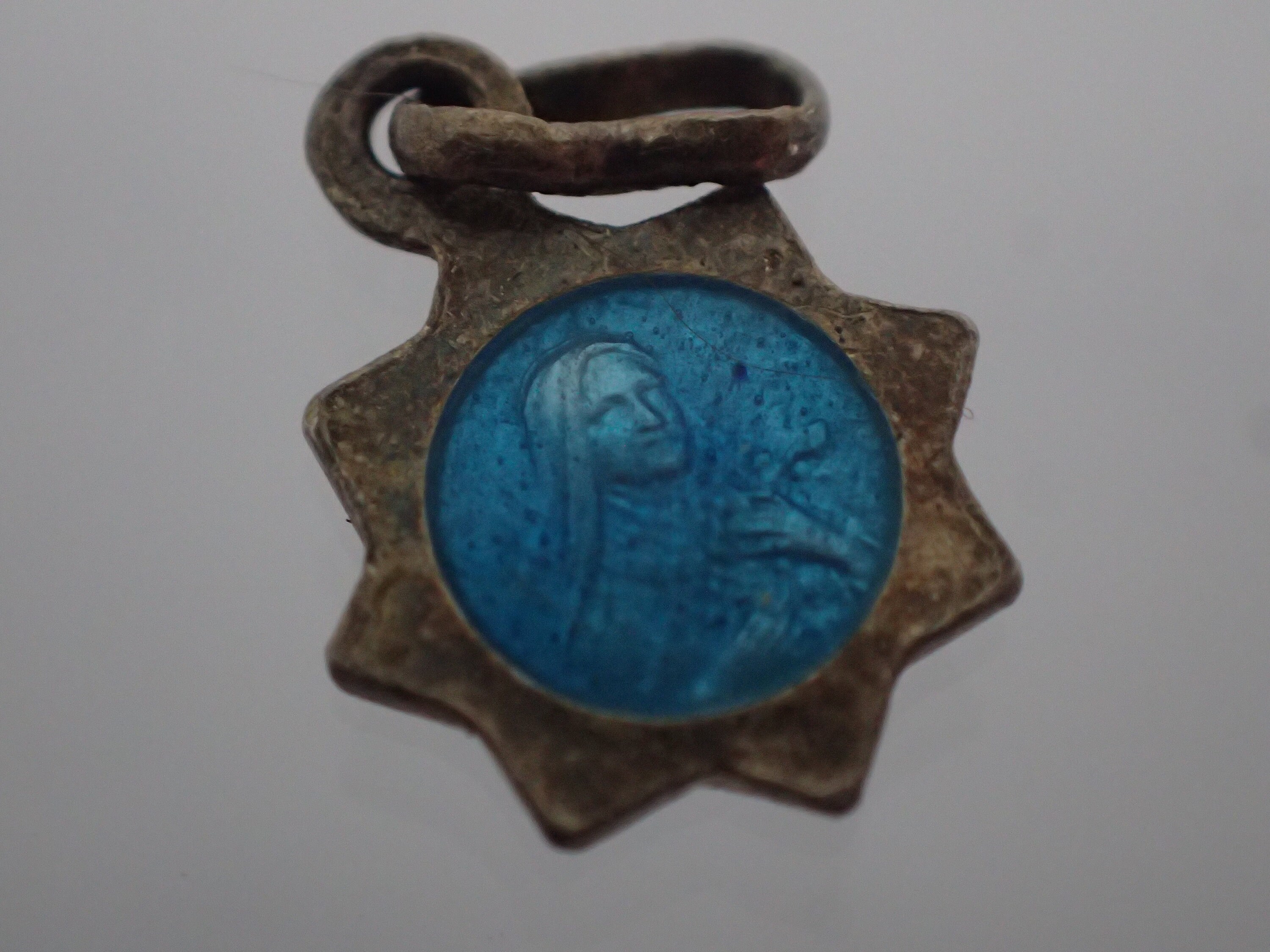 Pendentif Religieux Vintage