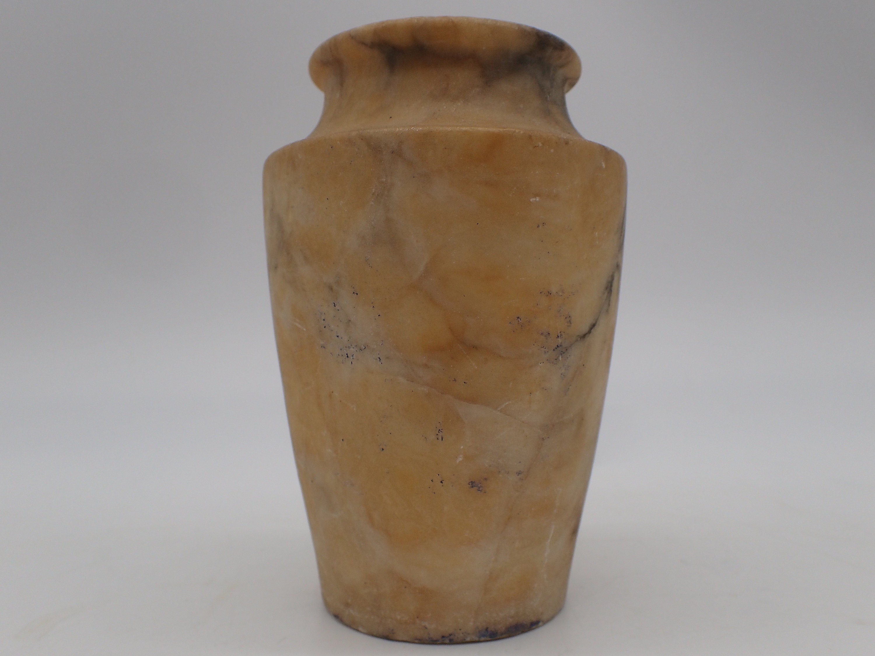 Vase en Albâtre Ancien