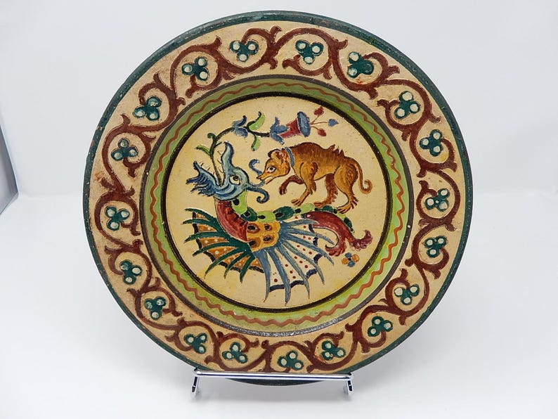 27 cm Large dish with zoomorphic decor Italian ceramic diameter
