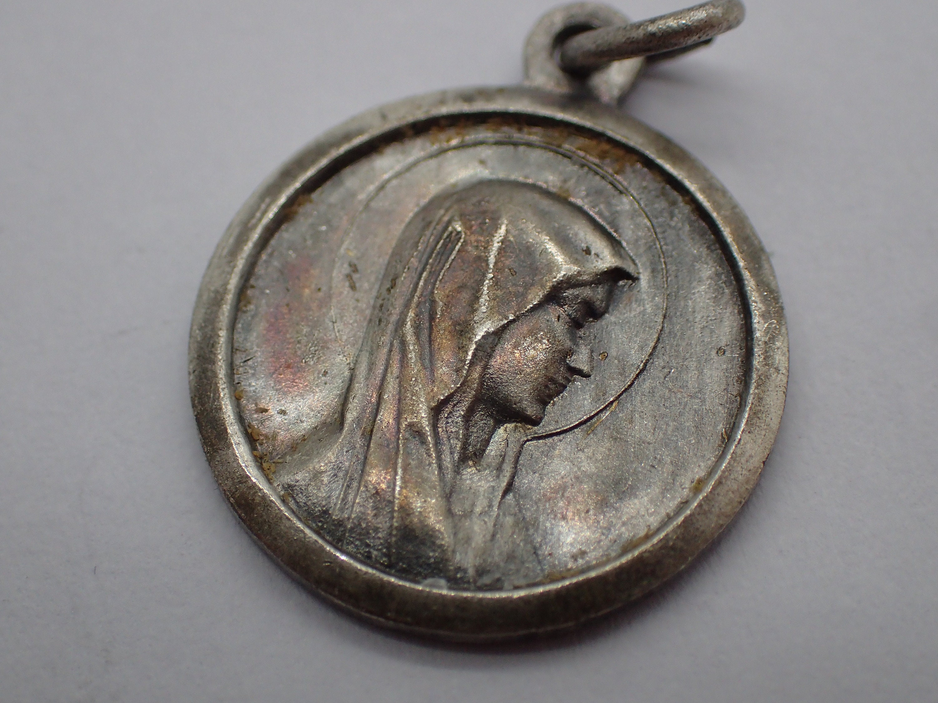 Pendentif Religieux Vintage