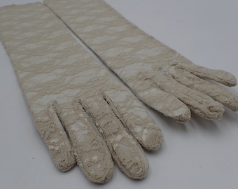 gants vintage en dentelle