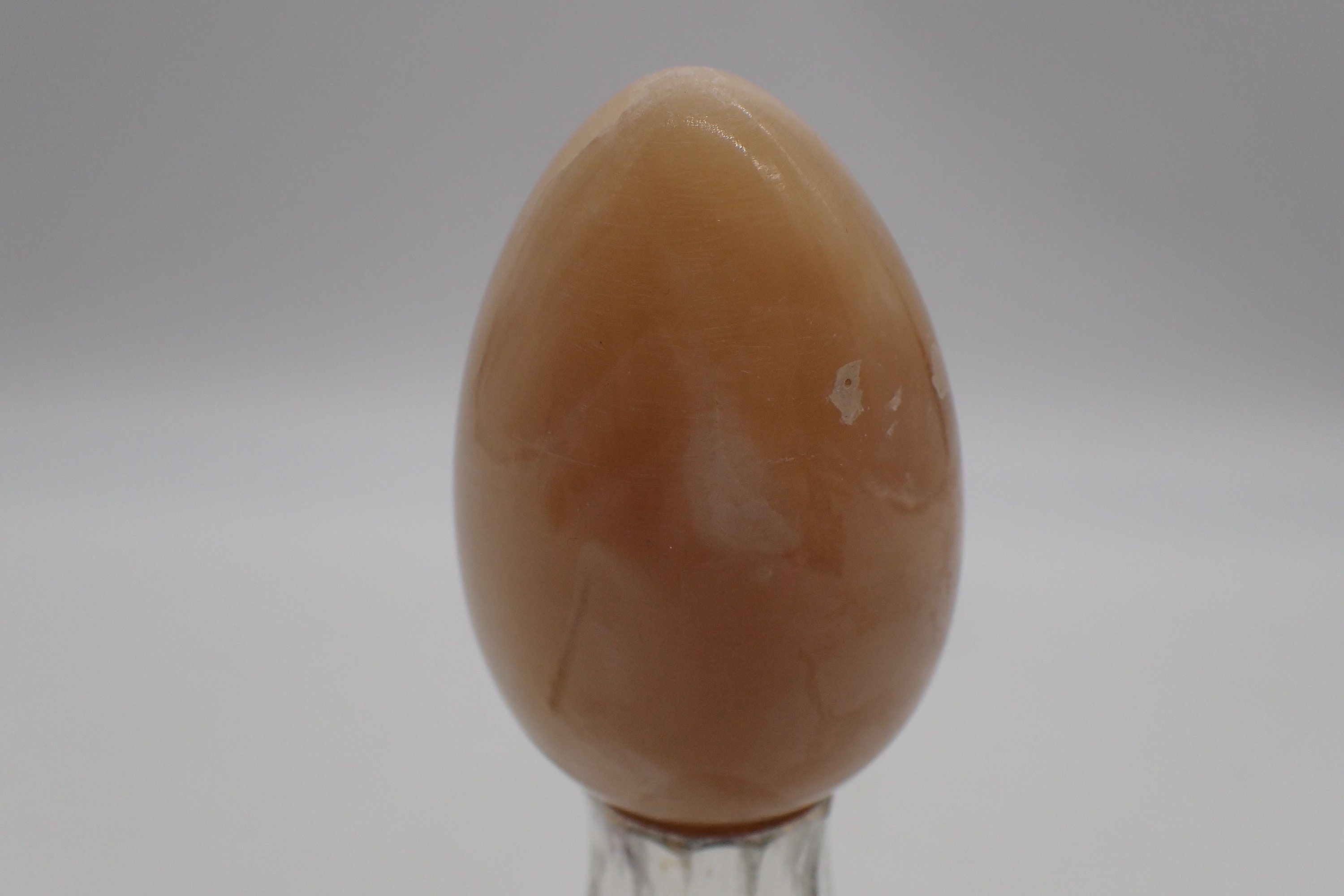 Oeuf , Sculpture de Pierre Vintage