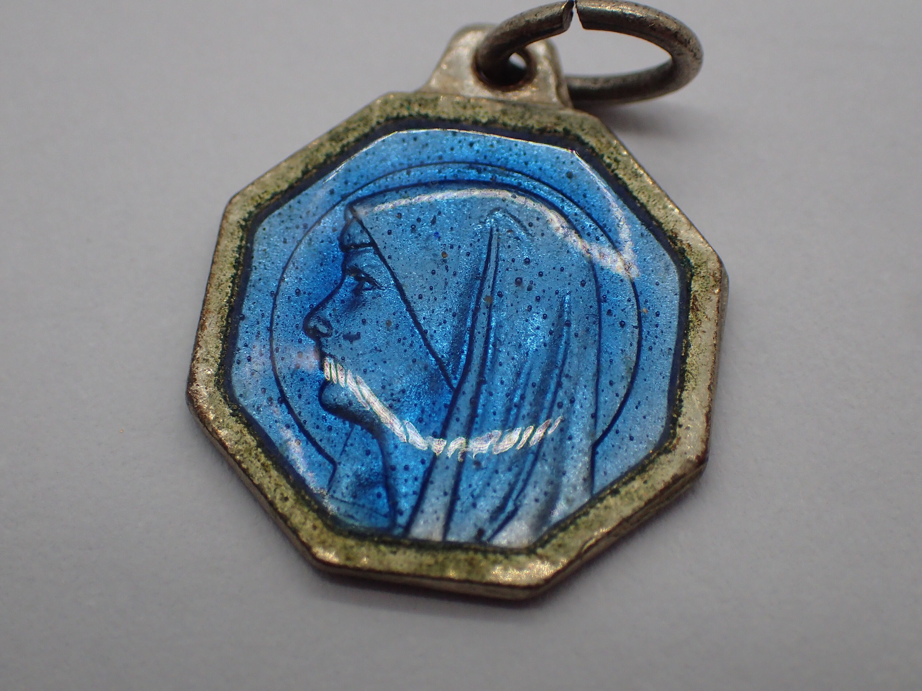 Pendentif Religieux Vintage