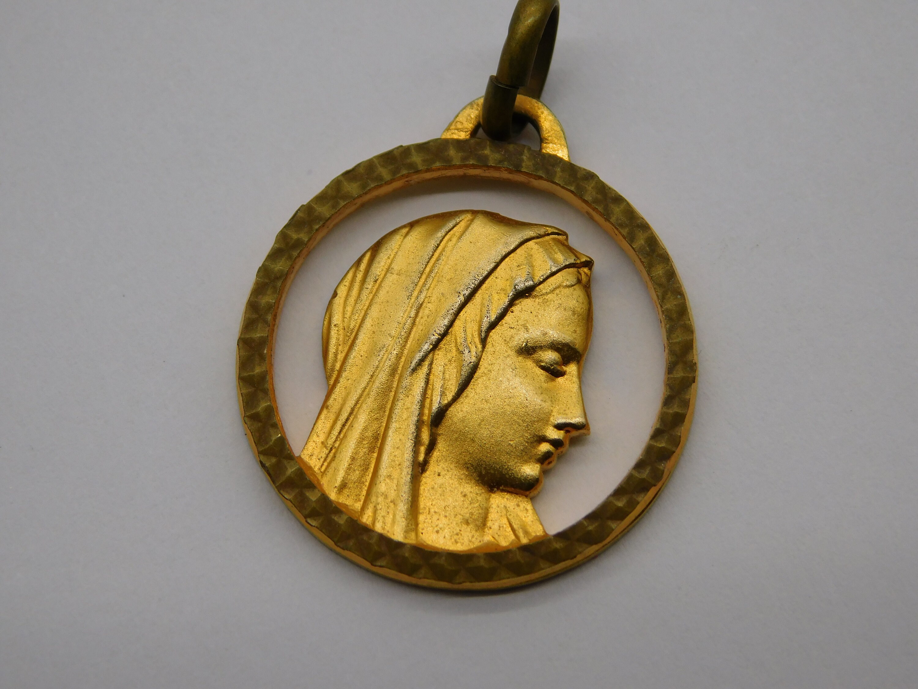 Pendentif Vintage Religieux