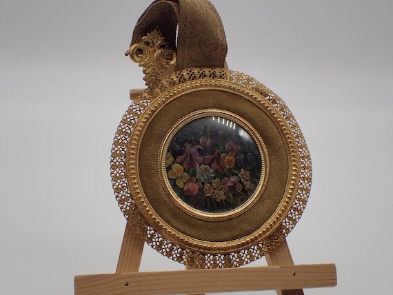 Broche Ancienne Médaillon Avec Bouquet Peint Sous Verre - Bijou Vintage Occasion