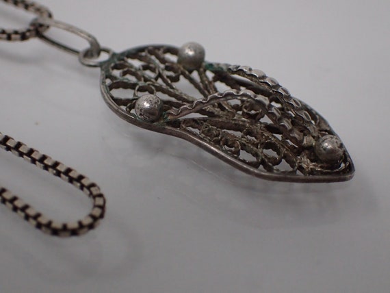 silver filigree thong pendant necklace,