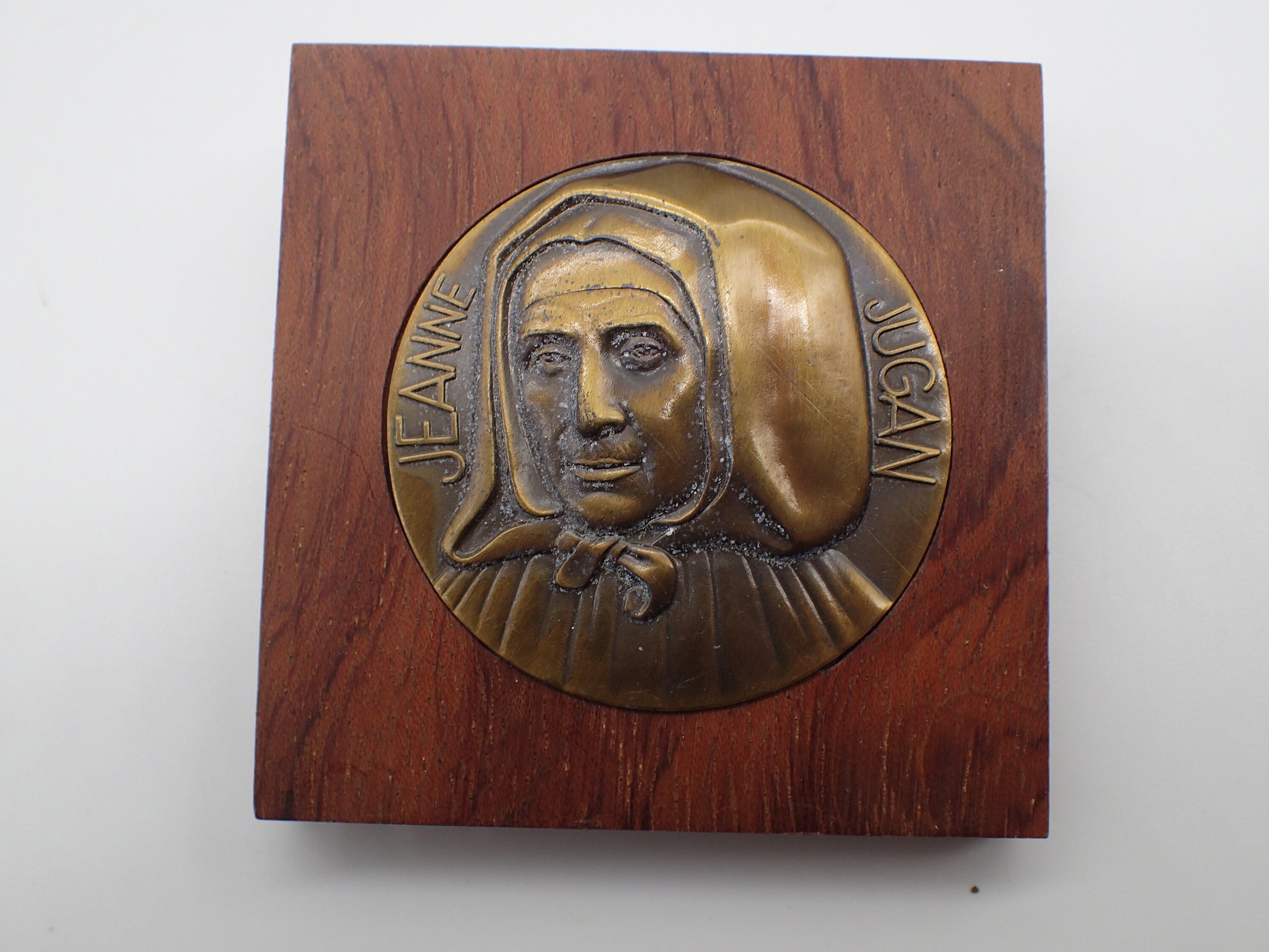 Sculpture Médaille Ancienne de Bronze Jeanne Jugan
