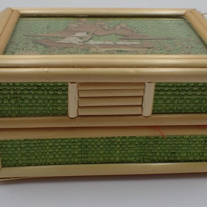 boîte à bijoux vintage en paille