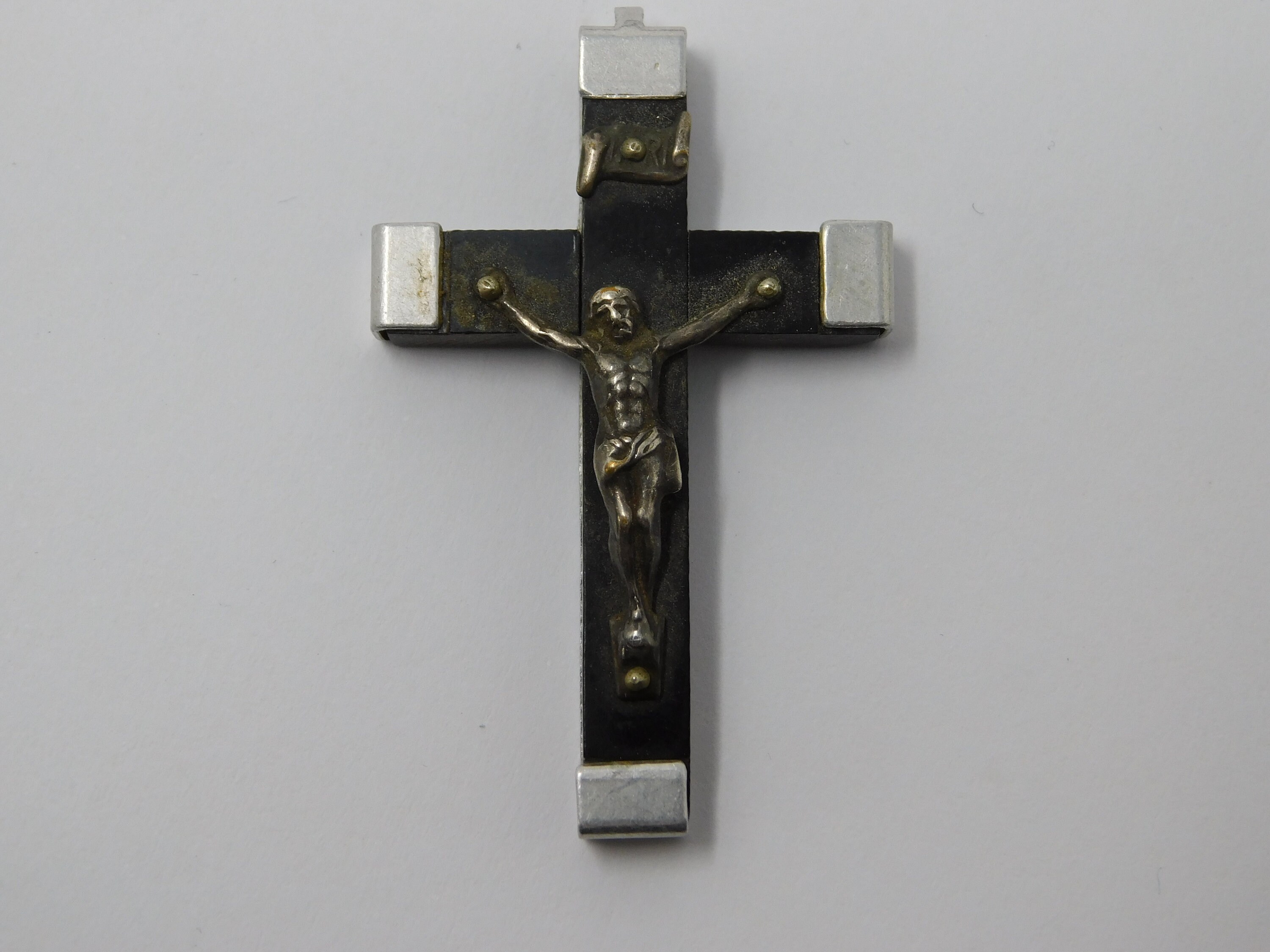 Crucifix Ancien avec Eau de Lourdes Sainte