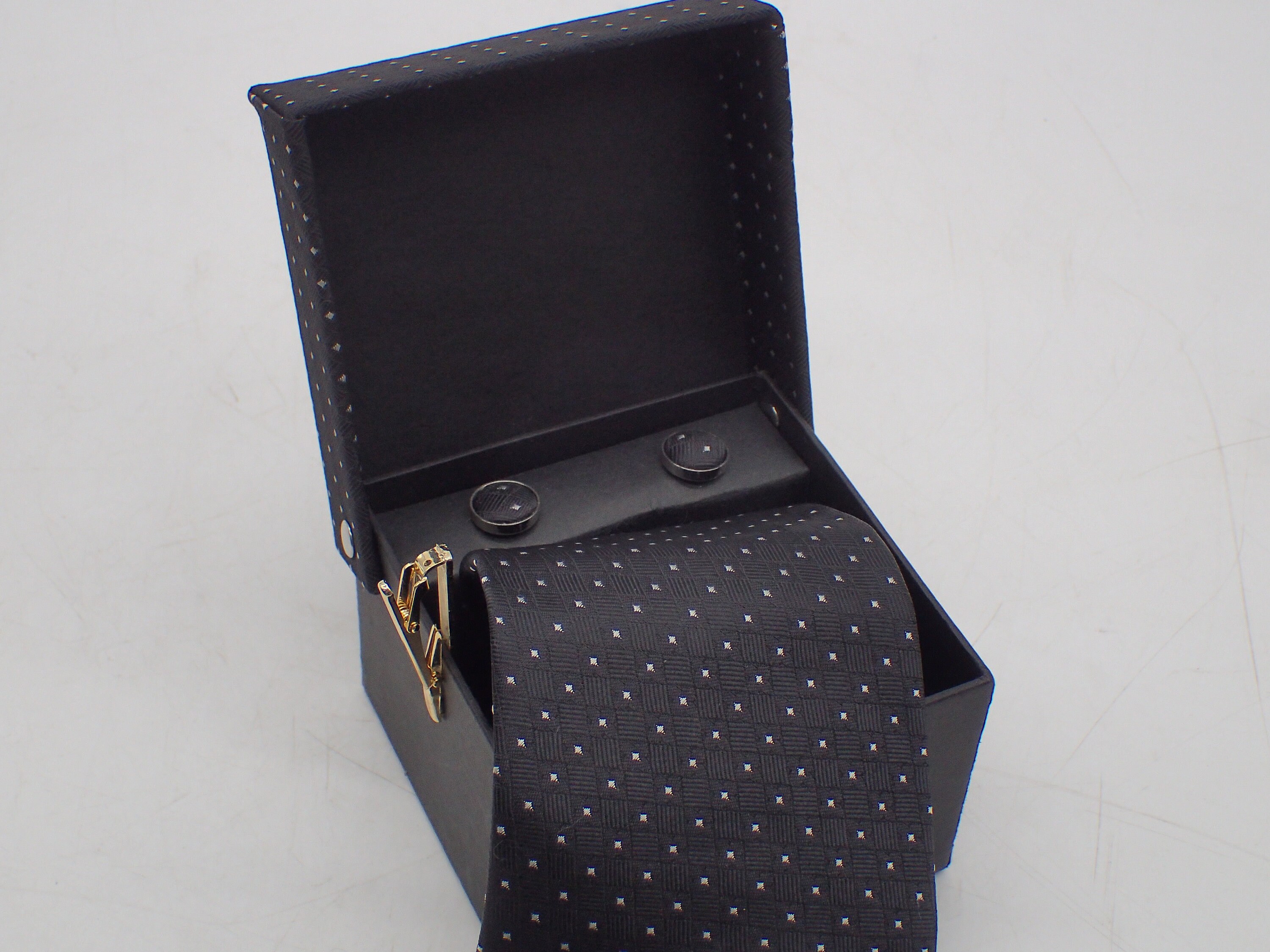 NINIRUSI - Gift Box for Neck Tie