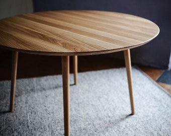Round Oak Dining Table on Danish Tapered Legs, Customisable, 7MAGOK furniture