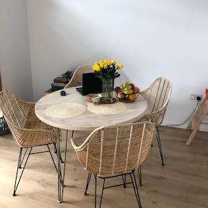 Round Dining Table, Reclaimed Wood, Industrial Hairpin legs, 7MAGOK Furniture