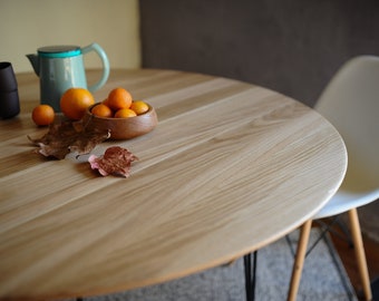 AMA Round Dining Table, Solid Oak on Hairpin Legs, Esstisch Rund, Customisable, FAST SHIPPING