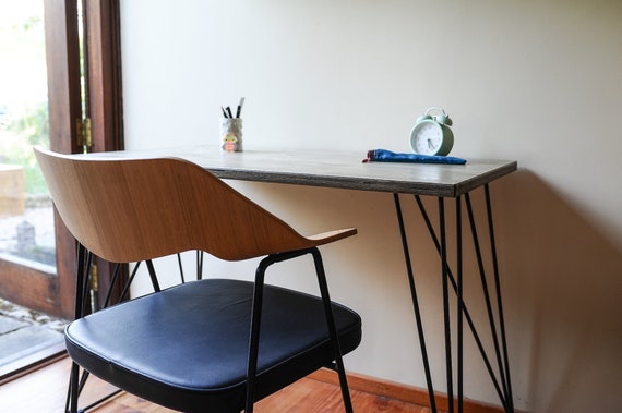 Wire legs for sale table