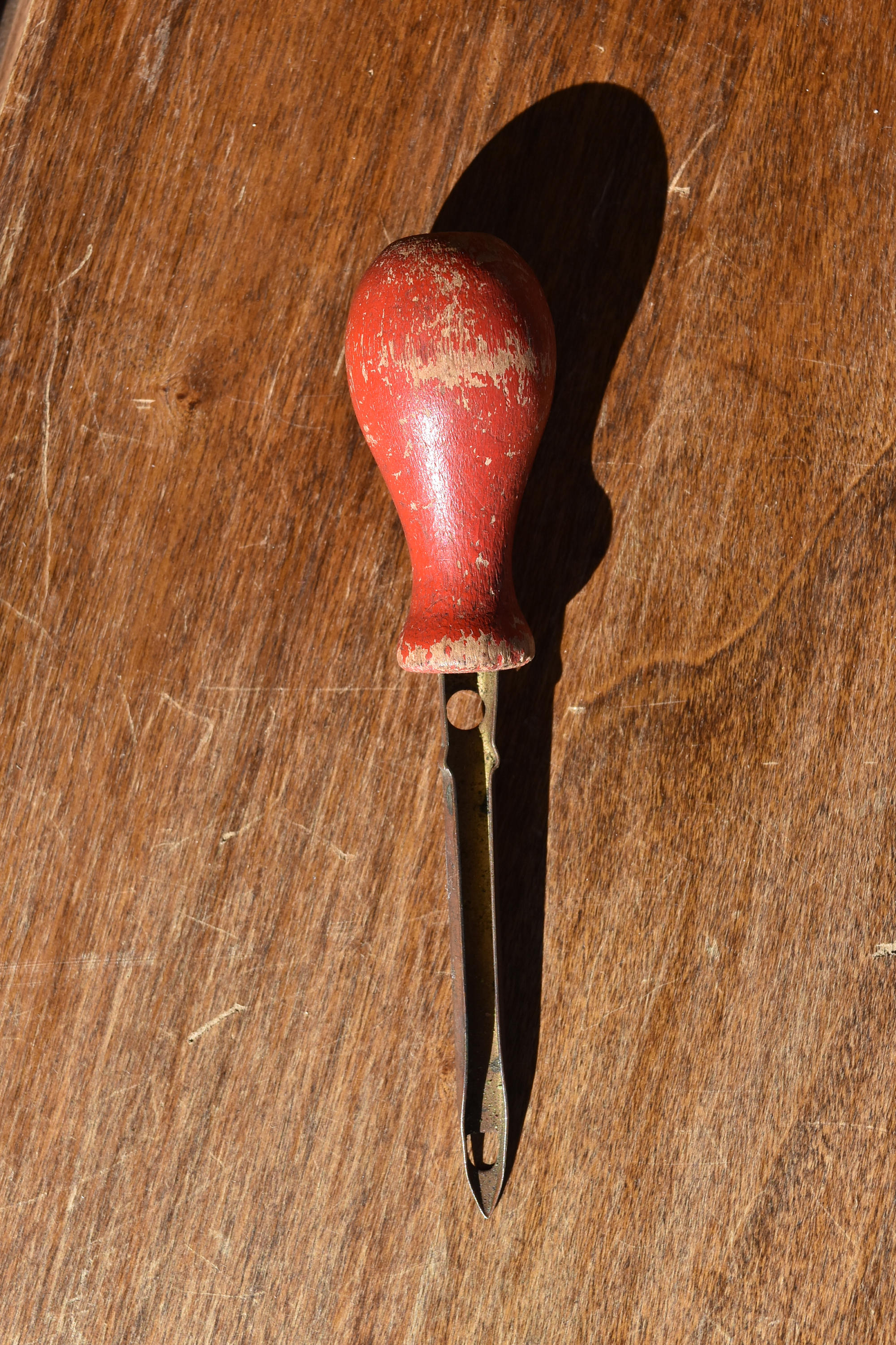 Old Threader Antique Red Leather Needle Threader - Etsy