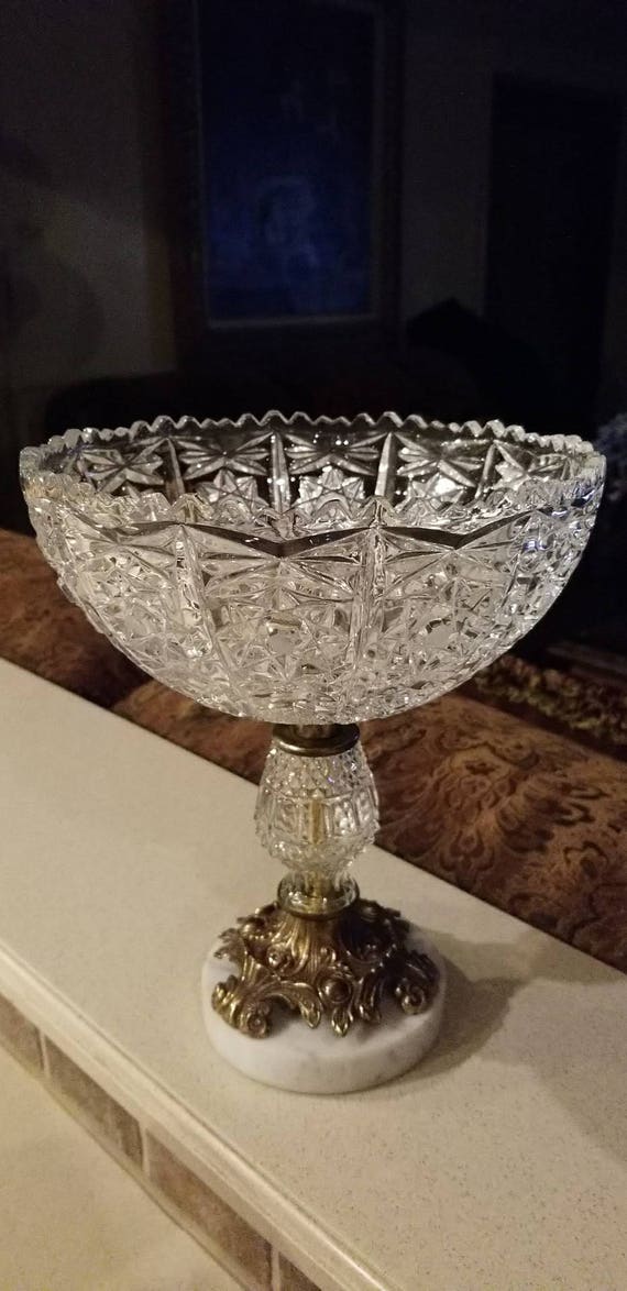 Vintage Loevsky and Loevsky WMC 1973 #9320 Marble Pedestal