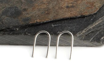 Tiny Line Arc, Minimalist Arc, Line Earrings, Horseshoe Earrings Arc, Earrings Silver Arc Earrings, Wishbone Earrings, THIN 13 x 0.8