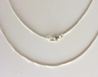 30" Sterling Silver Box Chain Necklace (1.0mm)