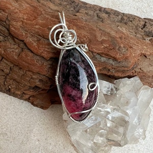 Rhodonite Wire Wrapped Pendant Sterling Silver, Reiki Charged, Healing Crystal Pendant, Rhodonite Pendant, Heart Healing, Love image 5