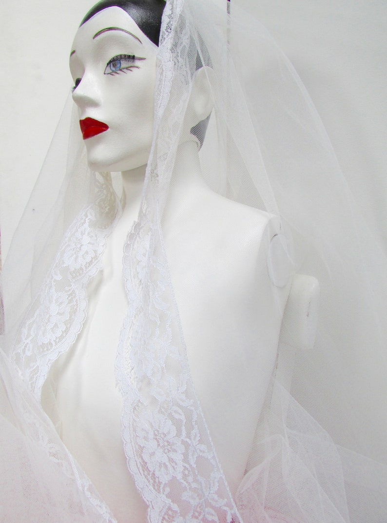 1960s bridal veil lace trimmed vintage veil vintage wedding Etsy