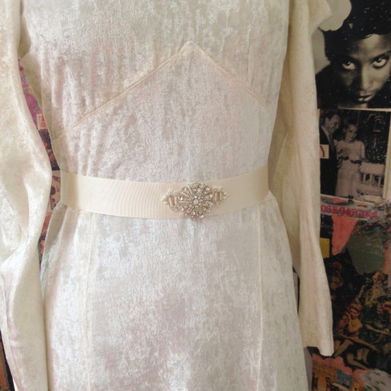 30s velvet vintage wedding dress, beautiful cream… - image 9